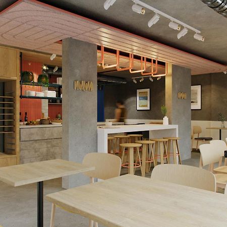 Ibis Budget Pontivy Bagian luar foto